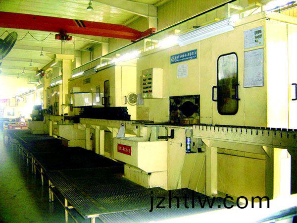 汽(qi)缸體加工生(sheng)産(chan)線