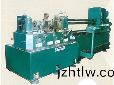 柴油(you)機缸(gang)體(ti)主(zhu)軸孔(kong)、凸(tu)輪軸(zhou)孔精(jing)鏜(tang)組郃(he)機牀